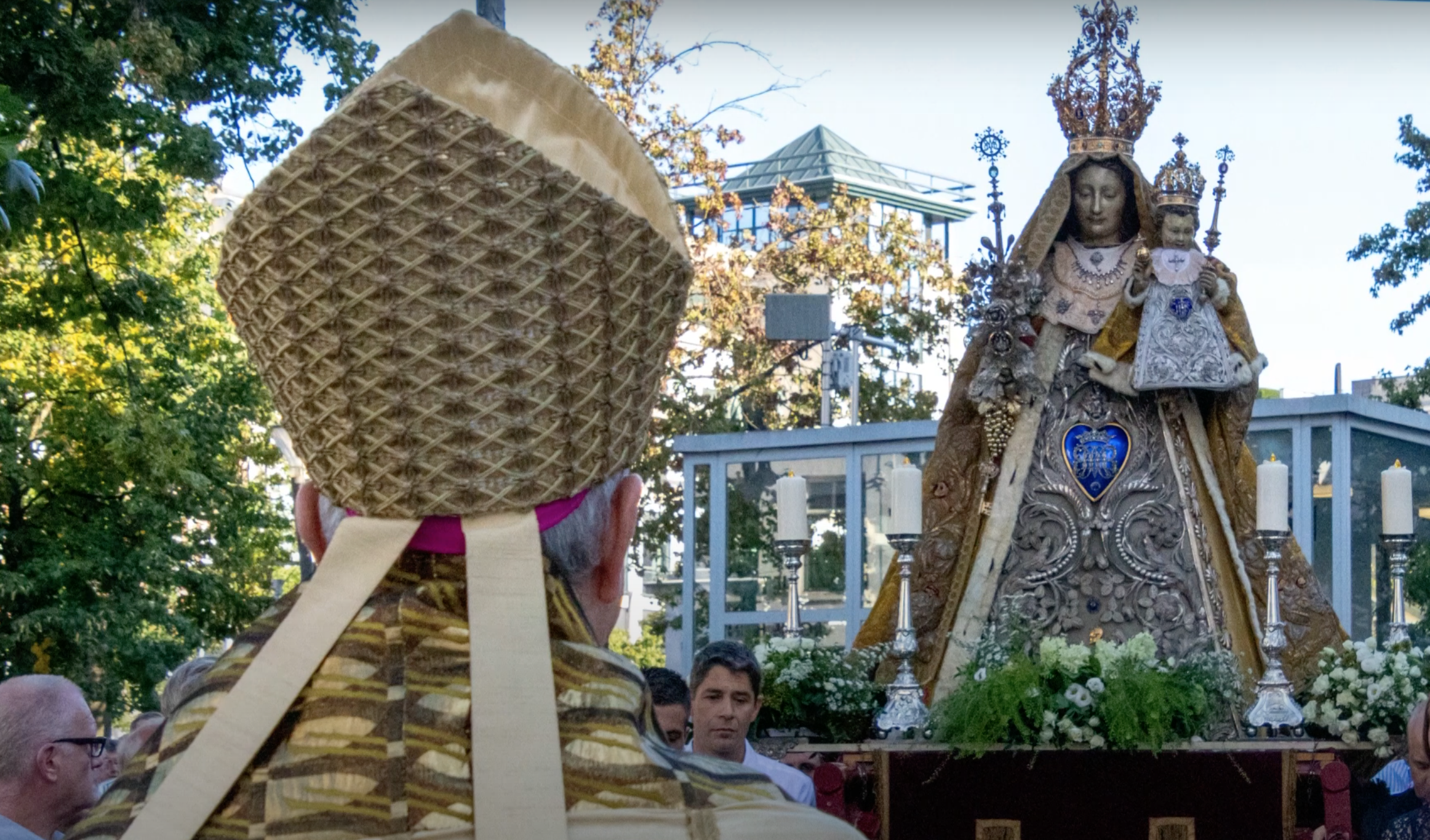 14/08/2026: Maria processie met start aan de OLV-Kathedraal 